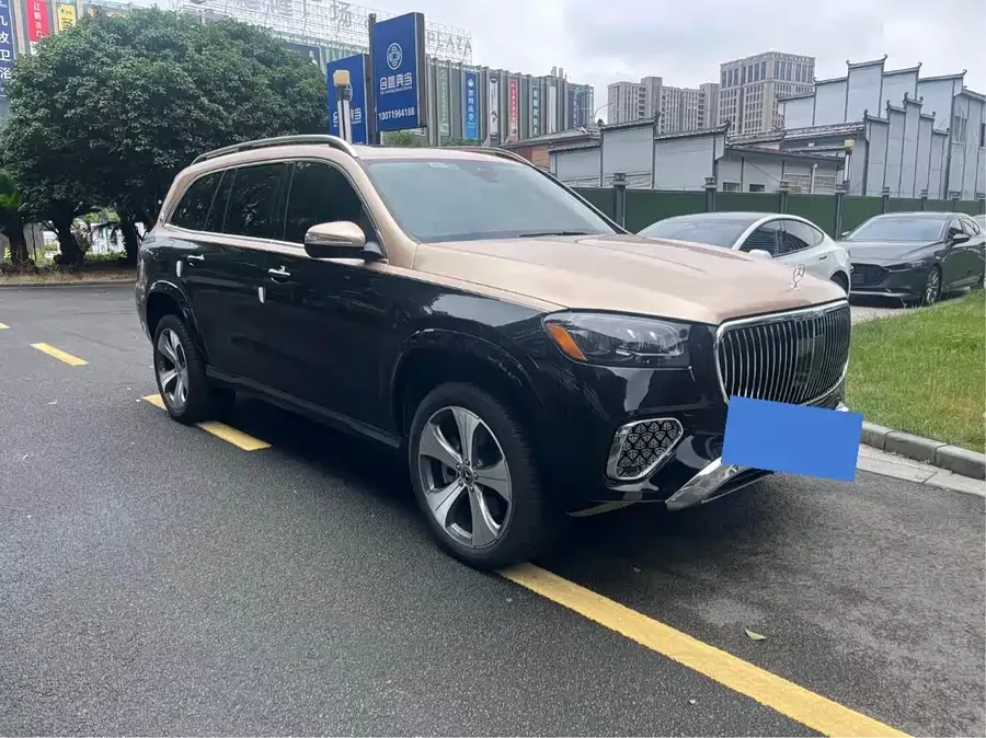 Mercedes Benz GLS