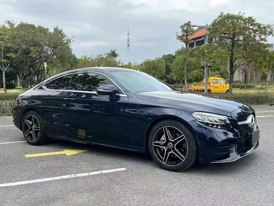Mercedes-Benz C-Class