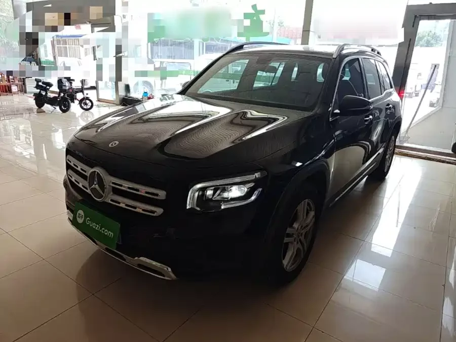 Mercedes Benz GLB