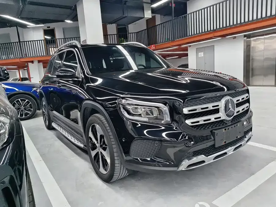 Mercedes Benz GLB