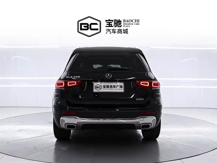 Mercedes Benz GLB