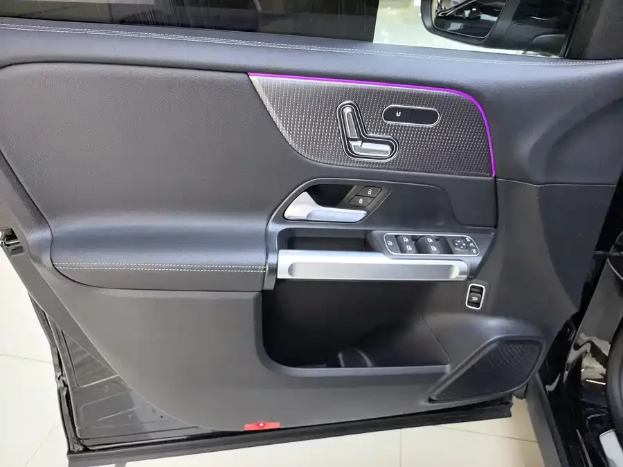 Mercedes Benz GLB