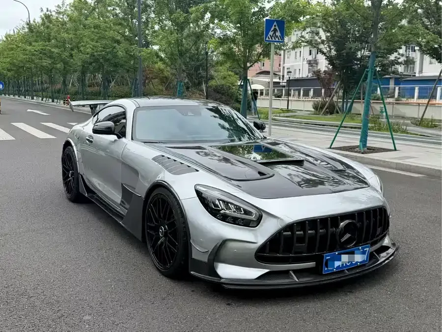 Mercedes Benz AMG GT