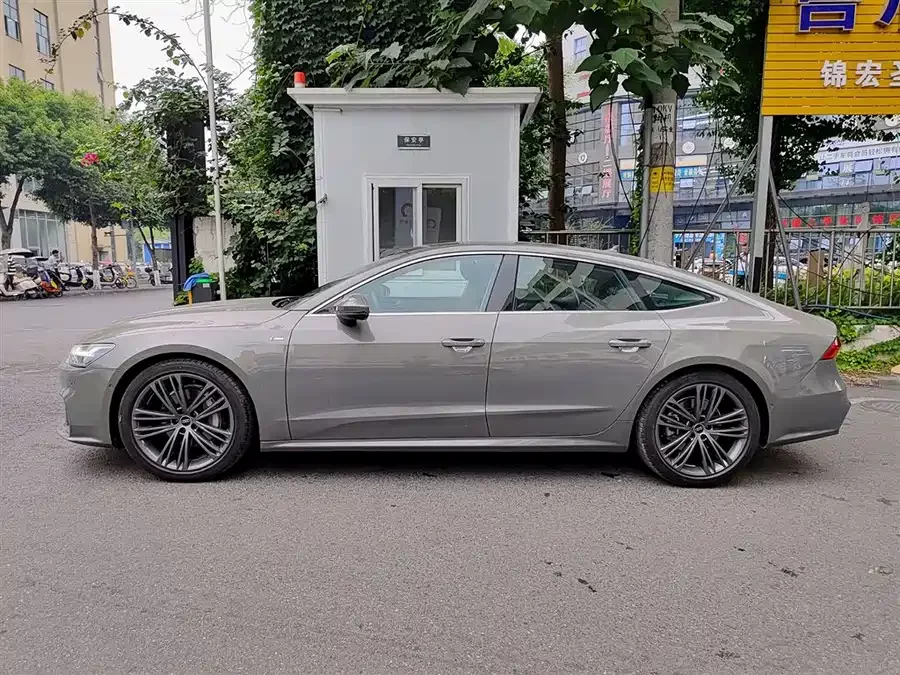 Audi A7
