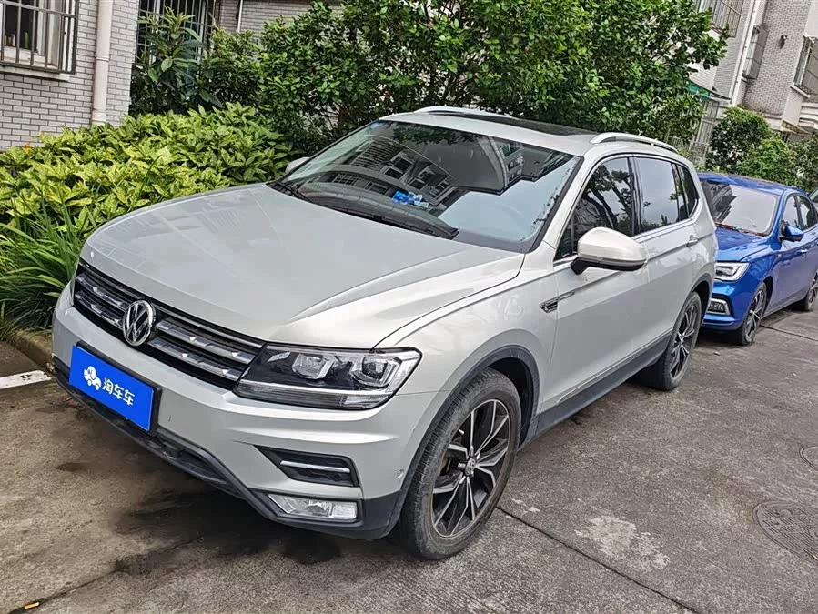 Volkswagen Tiguan L