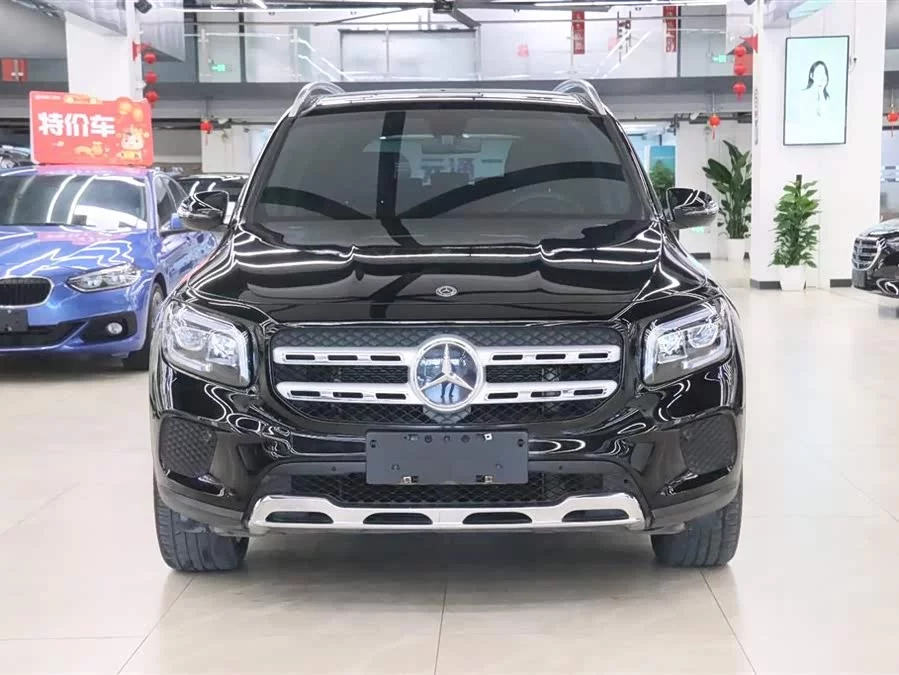 Mercedes Benz GLB