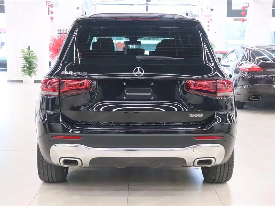 Mercedes Benz GLB