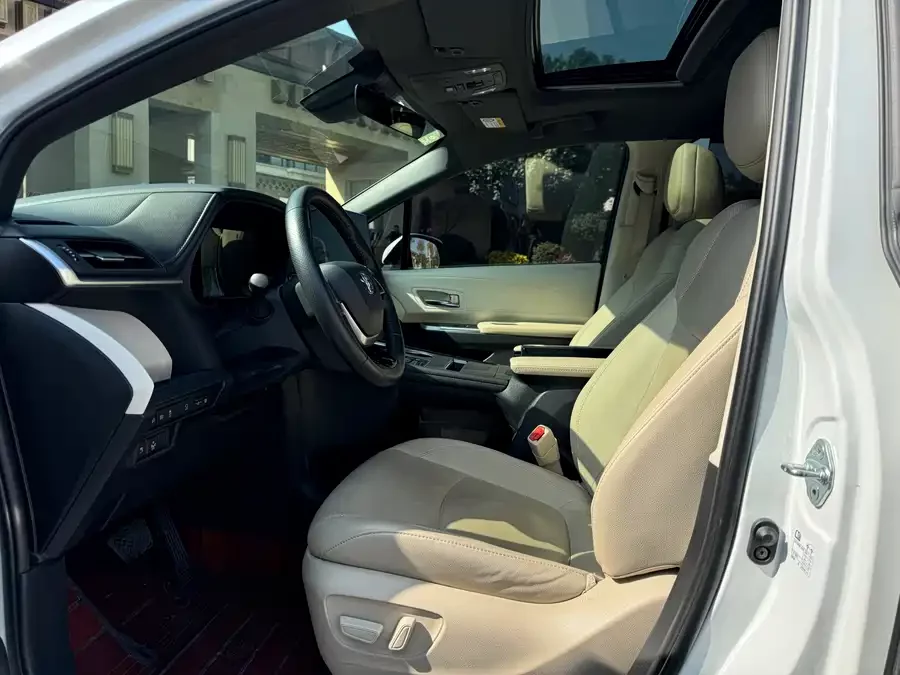 Toyota Granvia