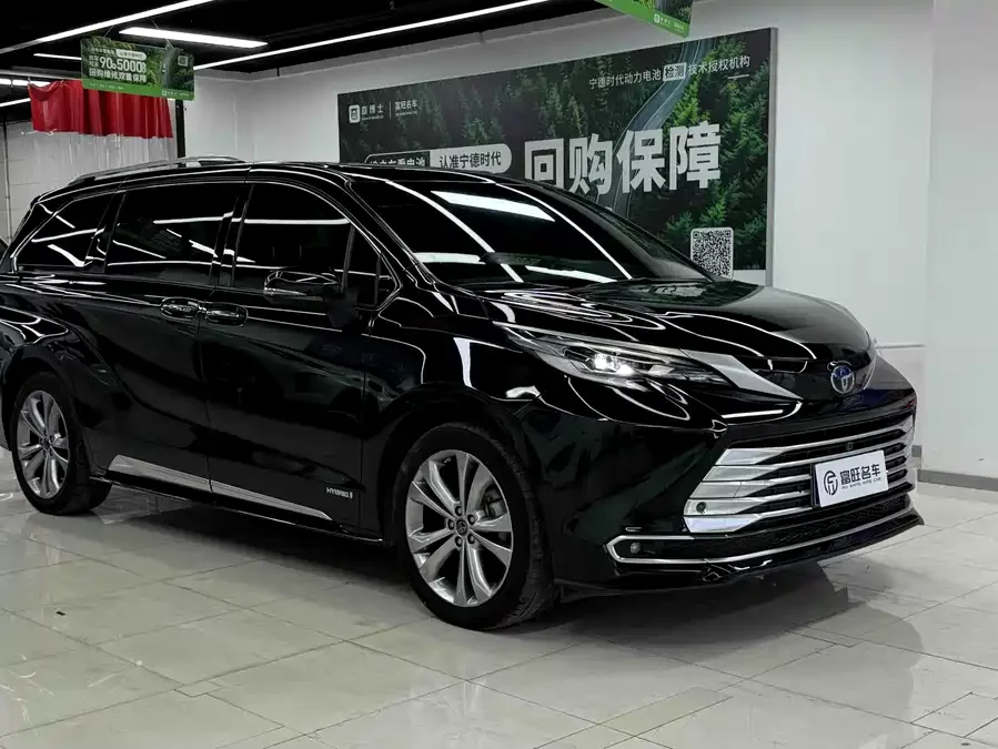 Toyota SIENNA