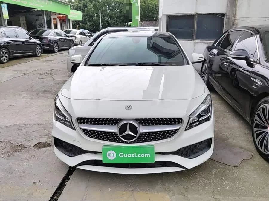 Mercedes-Benz CLA