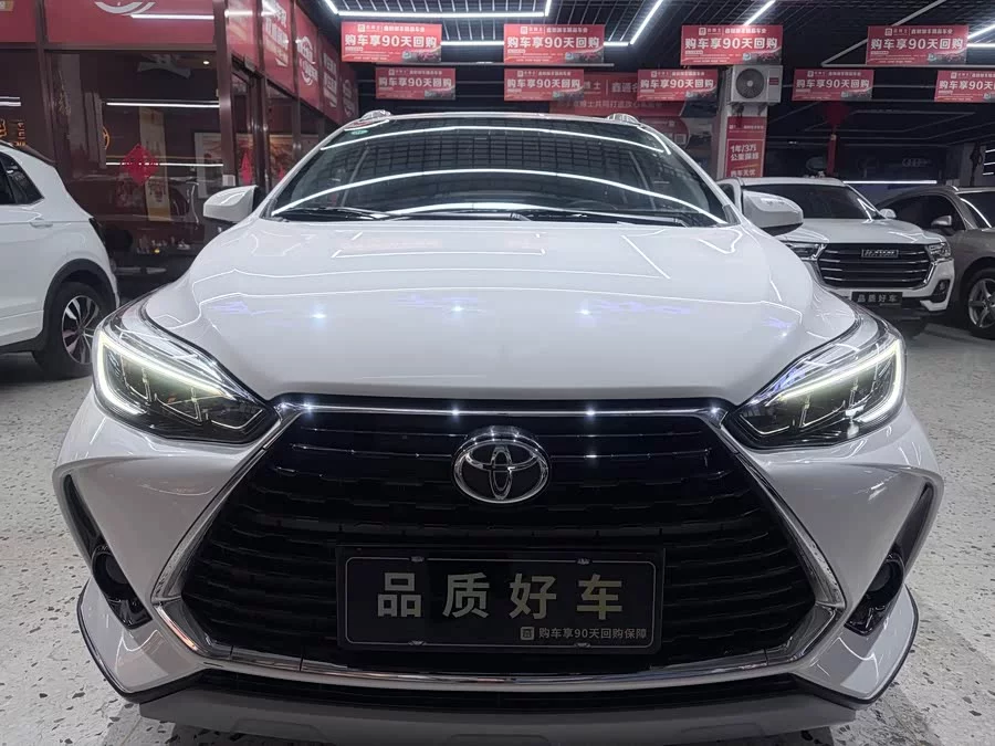 Toyota YARiS L