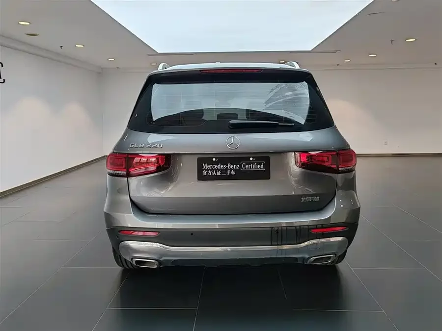 Mercedes Benz GLB