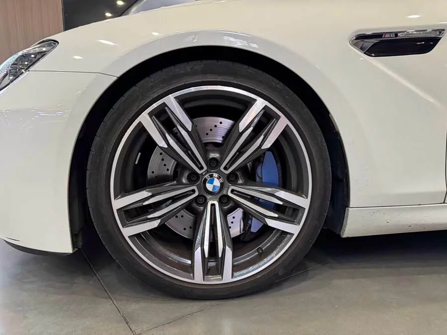 BMW M6