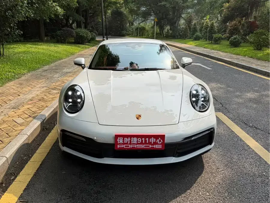 Porsche 911