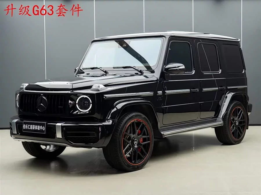 Mercedes Benz G-rated