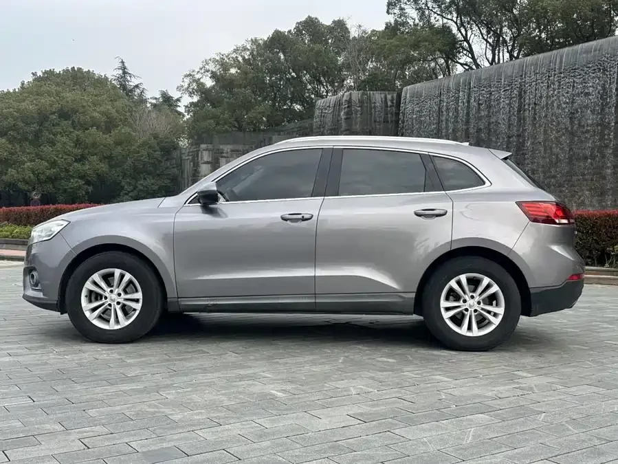 Borgward BX7