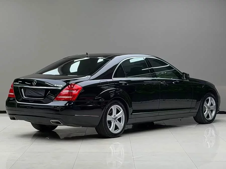 Mercedes Benz S class