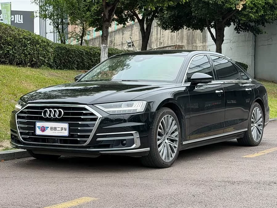 Audi A8
