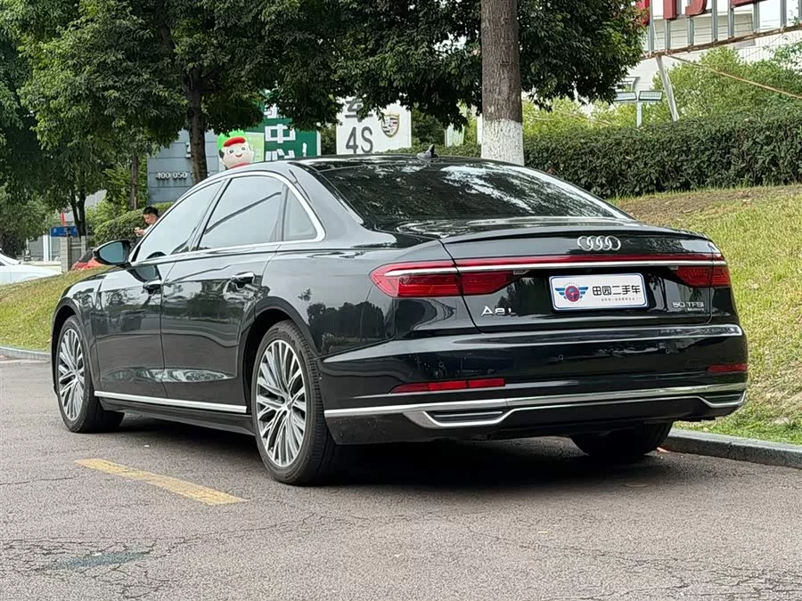 Audi A8