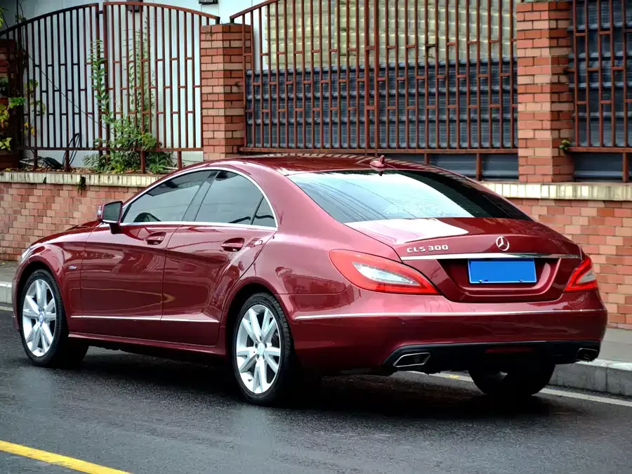 Mercedes Benz CLS
