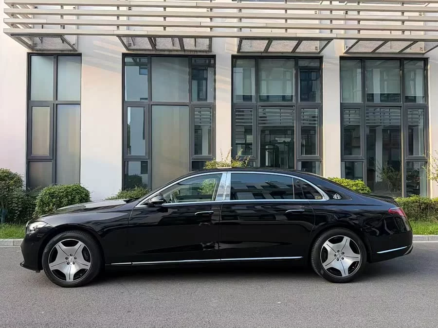 Mercedes Benz Maybach S-Class