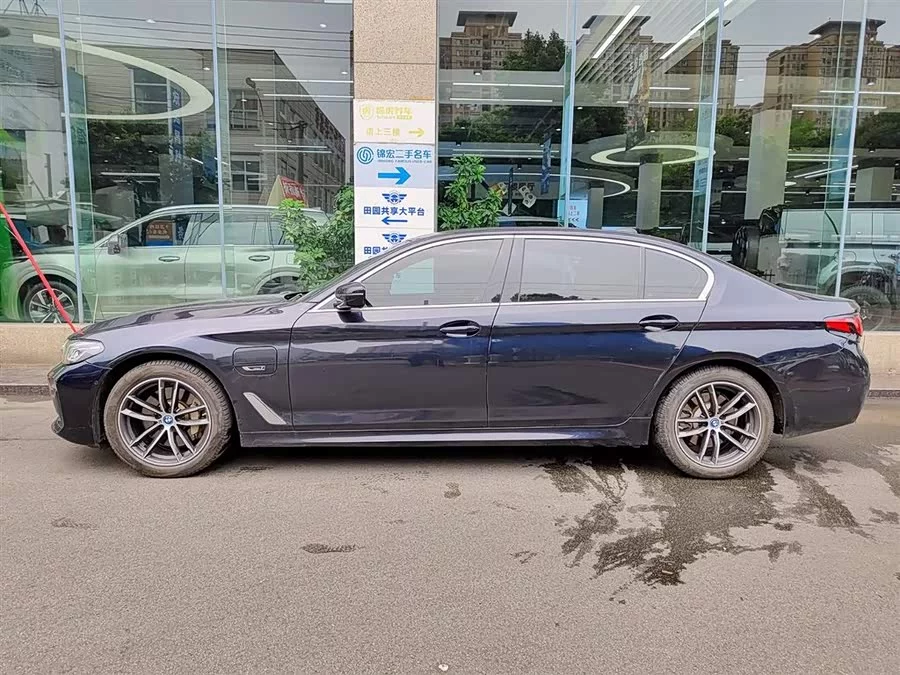BMW 5 Series New Energy