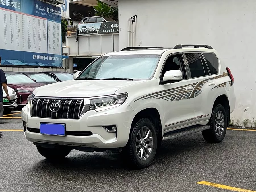 Toyota Prado