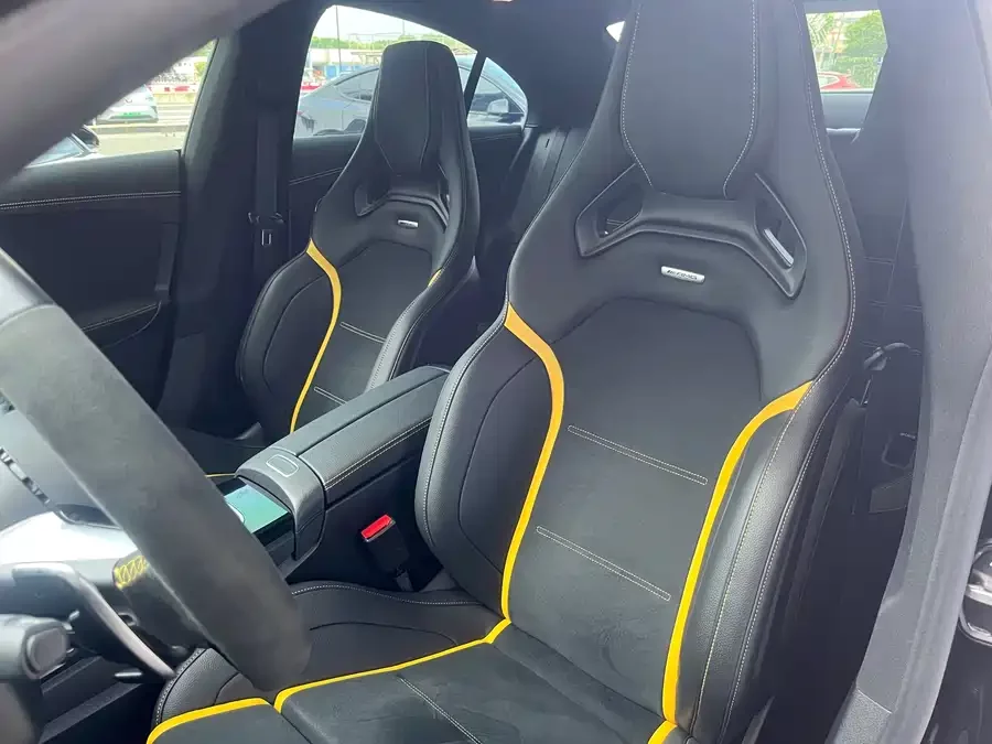 Mercedes Benz CLA AMG