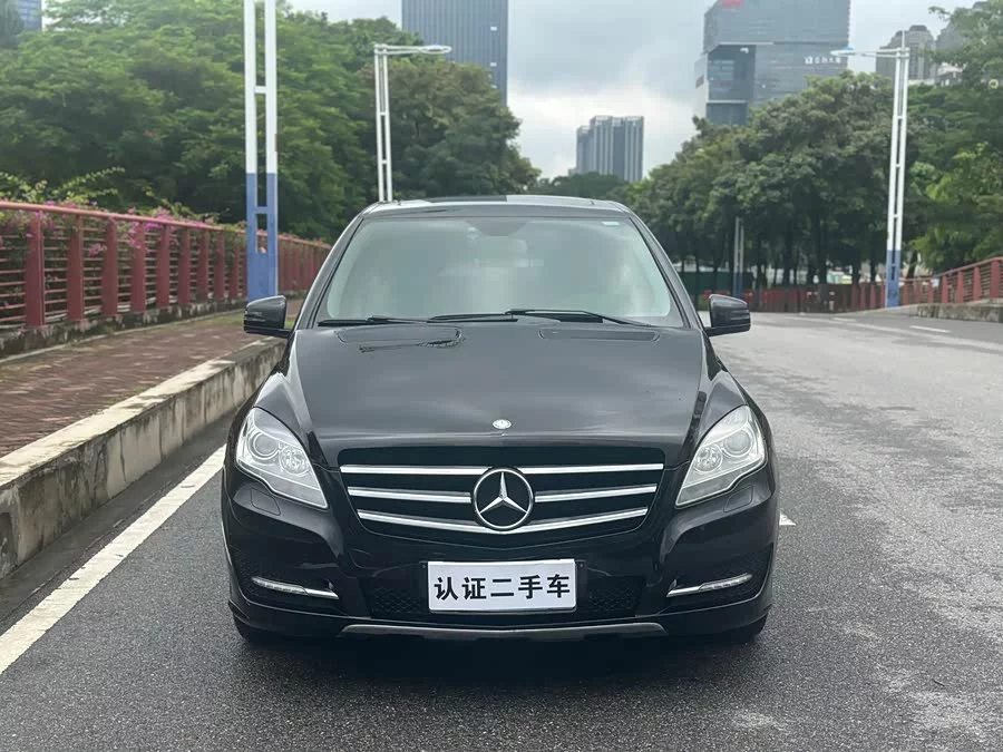 Mercedes Benz R-rated