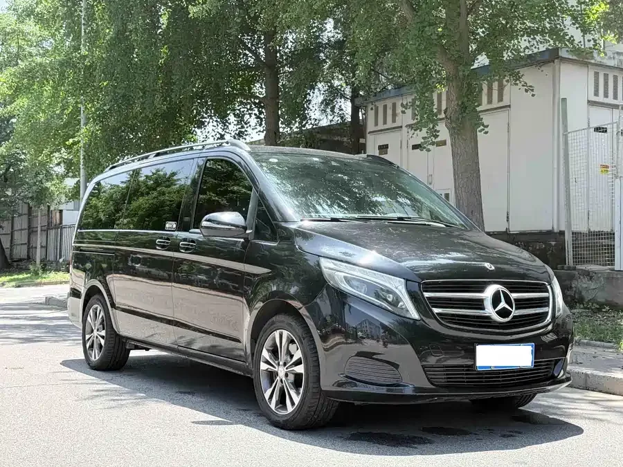 Mercedes Benz Class V