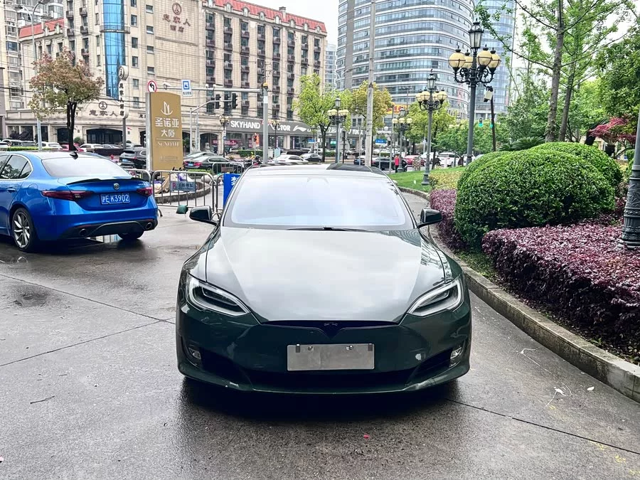 Tesla Model S
