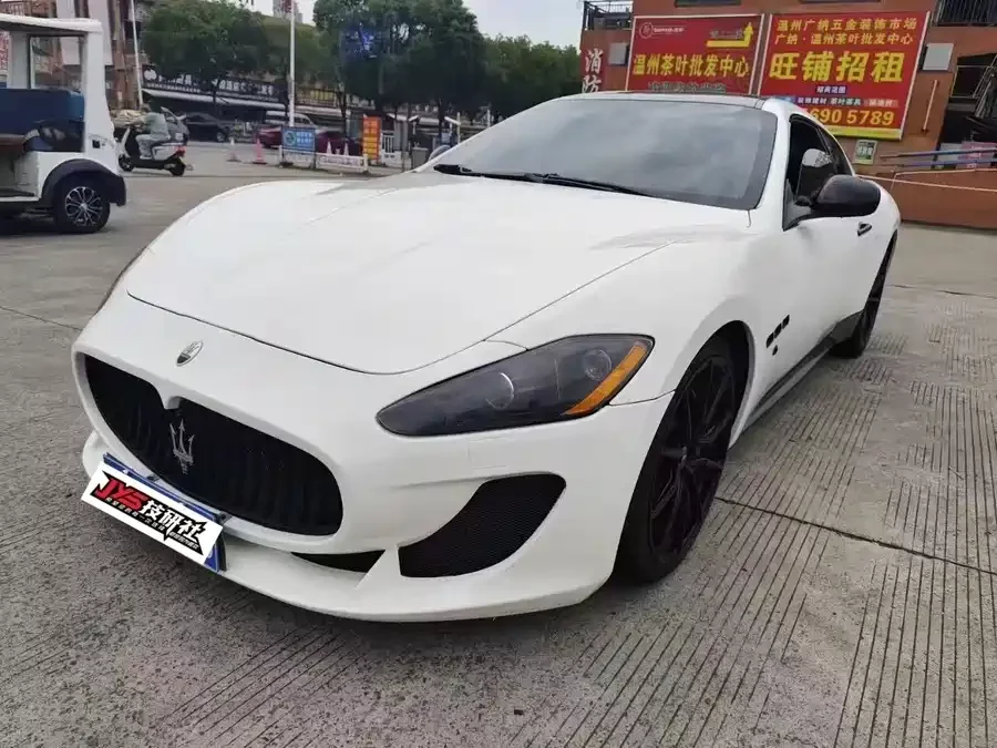 Maserati GranTurismo