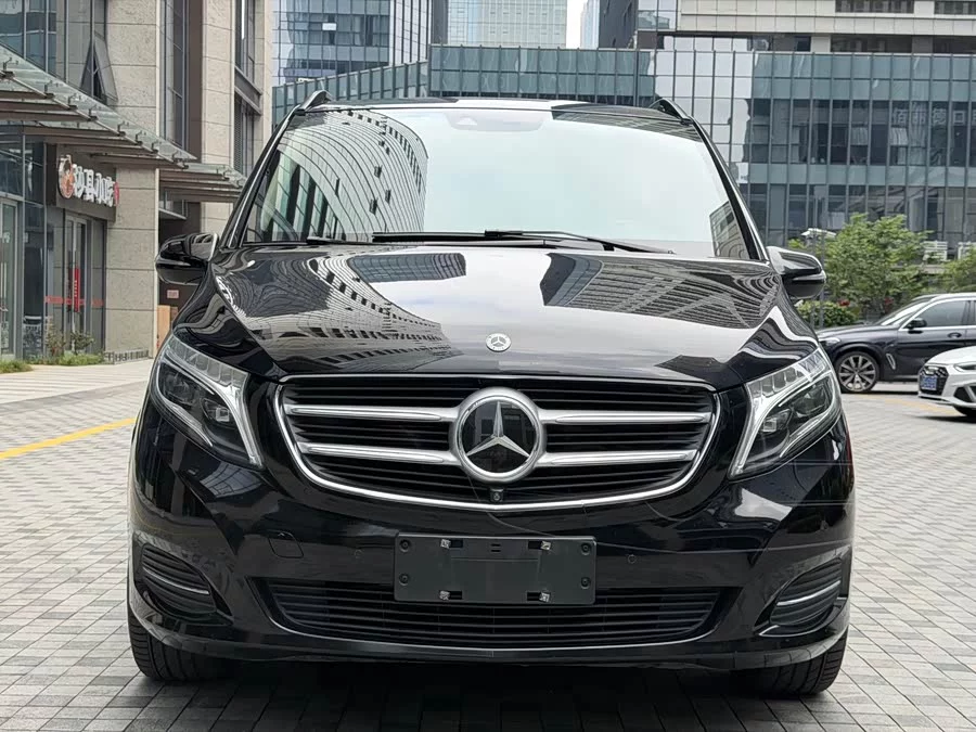 Mercedes Benz Class V