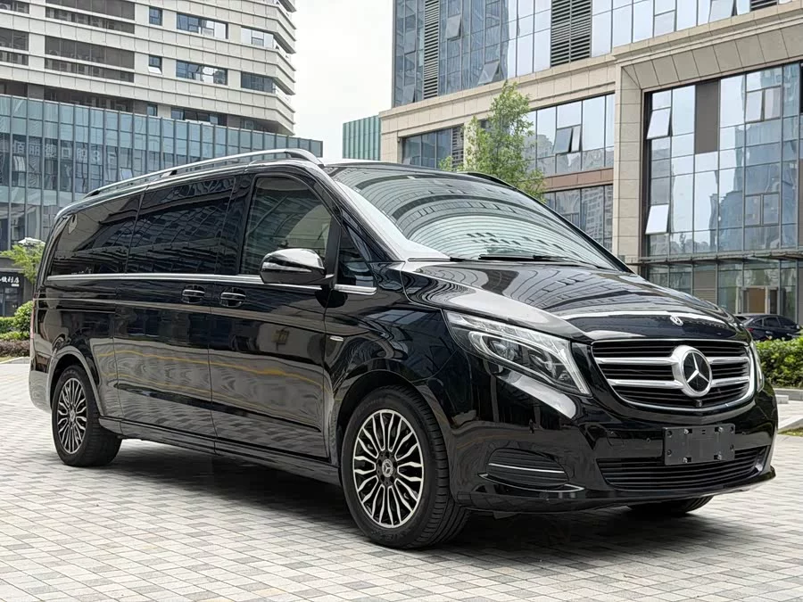 Mercedes Benz Class V