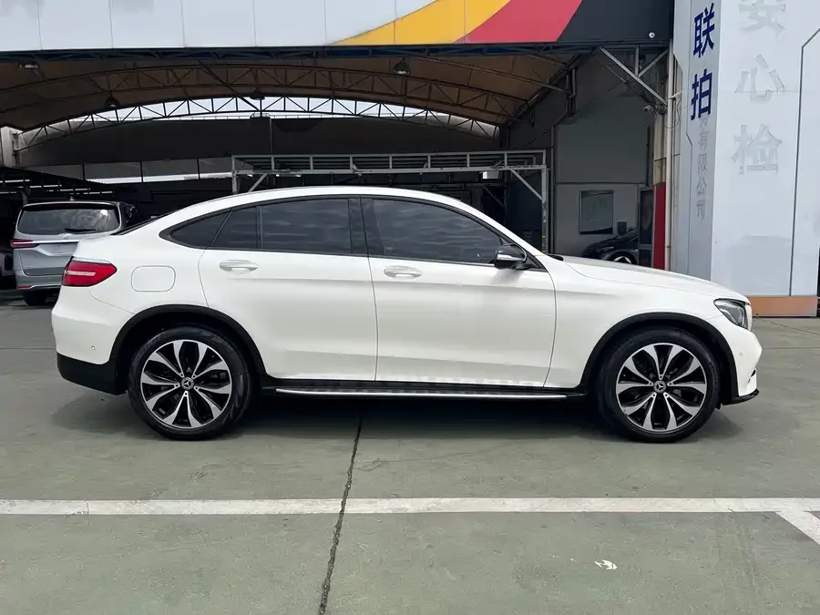 Mercedes Benz GLC coupe