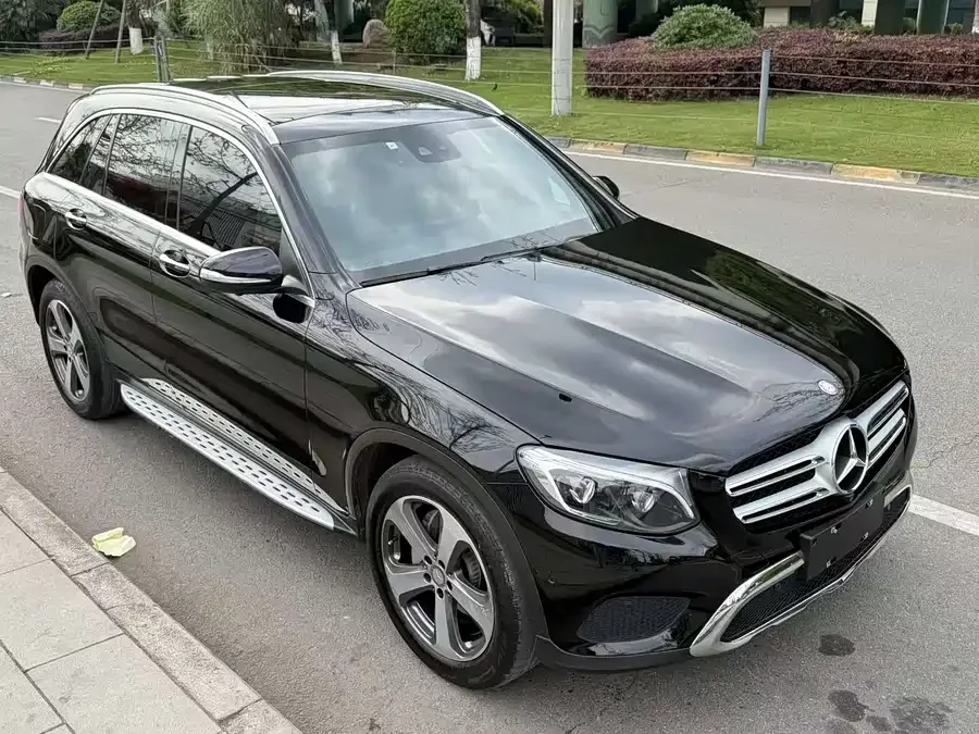 Mercedes Benz GLC