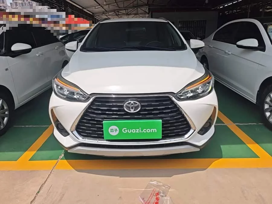 Toyota YARiS L