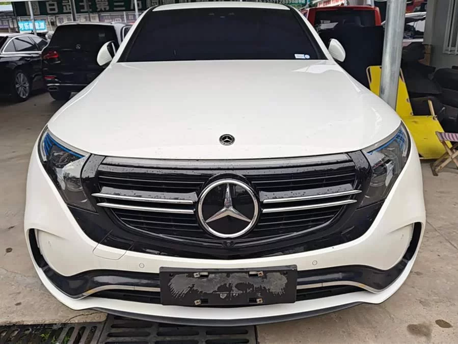 Mercedes Benz EQC