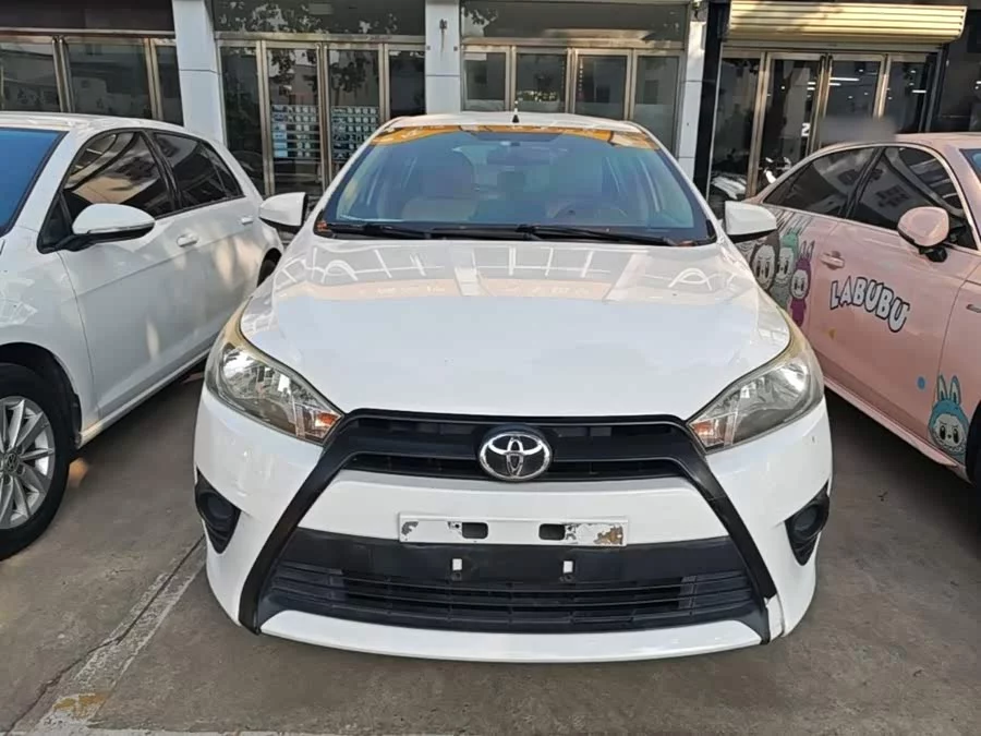 Toyota YARiS L