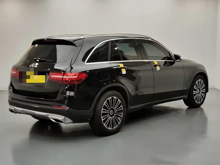 Mercedes Benz GLC