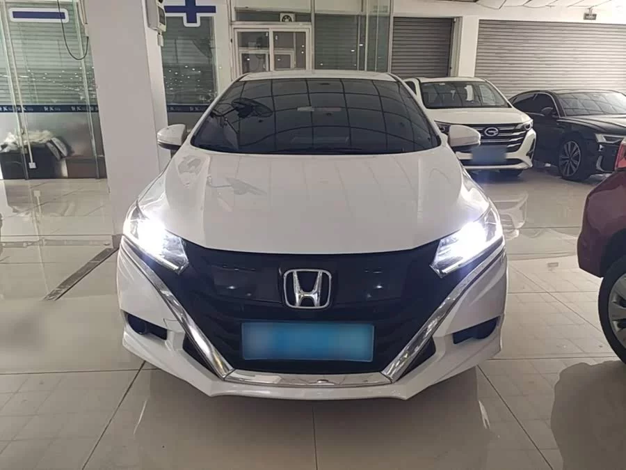 Honda Gienia