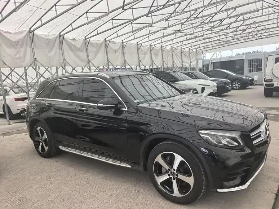 Mercedes Benz GLC