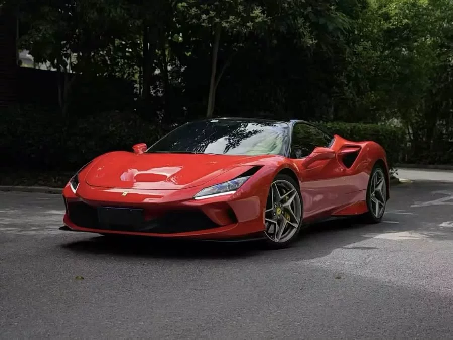 Ferrari F8