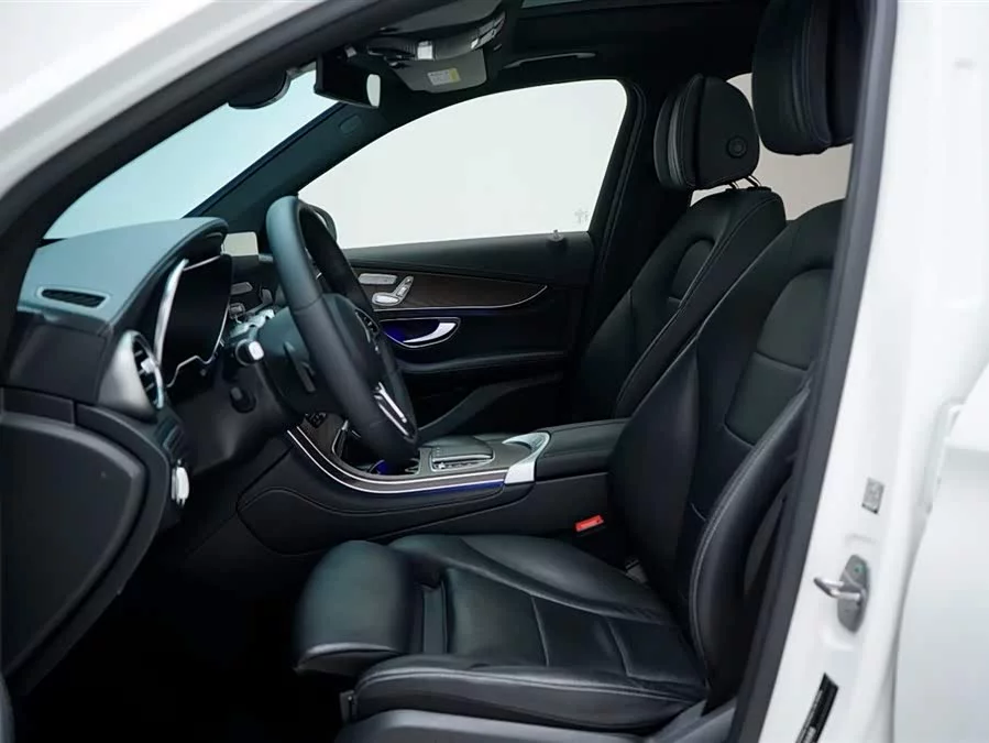 Mercedes Benz GLC