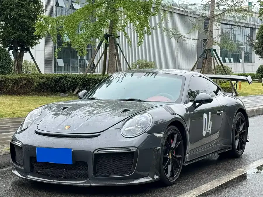 Porsche 911