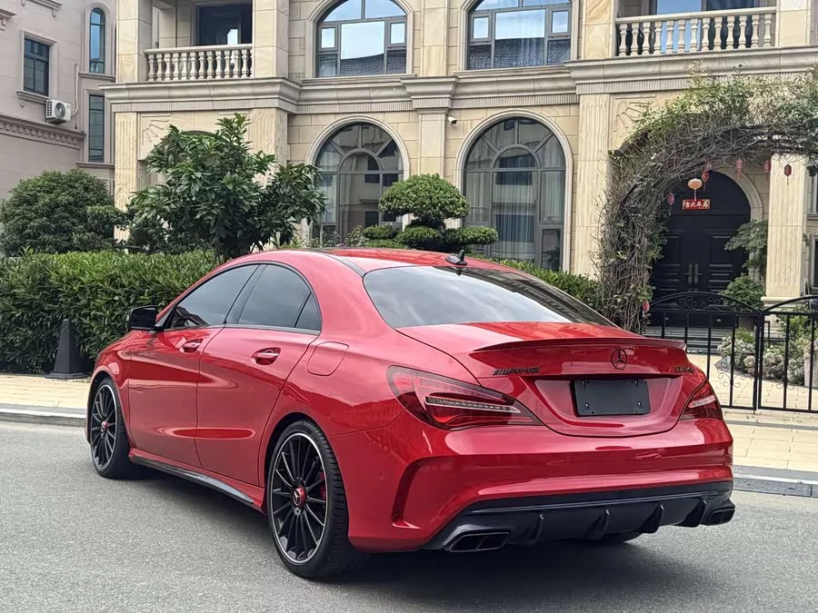 Mercedes Benz CLA AMG