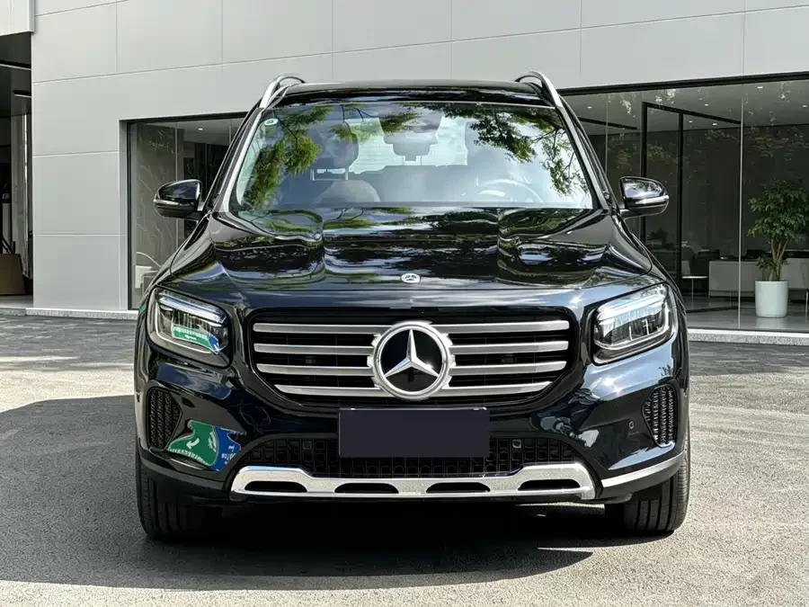 Mercedes Benz GLB