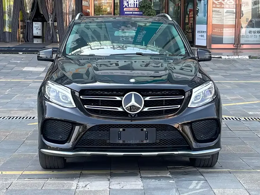 Mercedes Benz GLE (Imported)