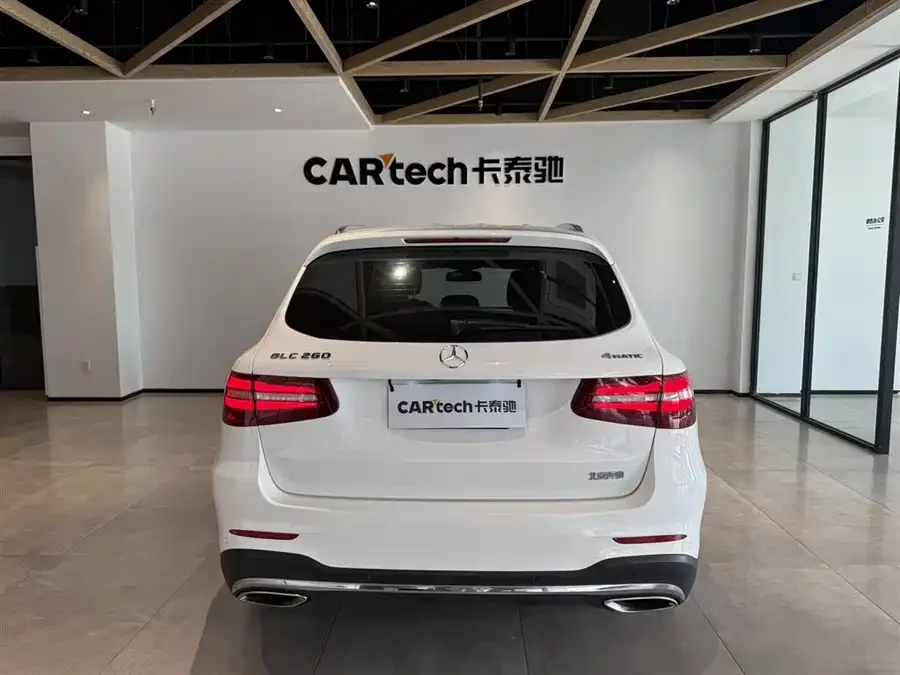 Mercedes Benz GLC