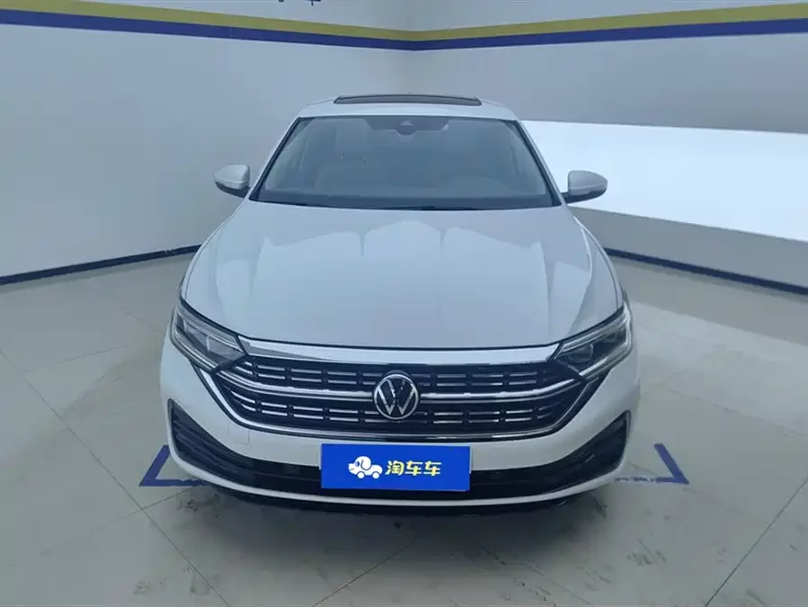 Volkswagen Sagitar
